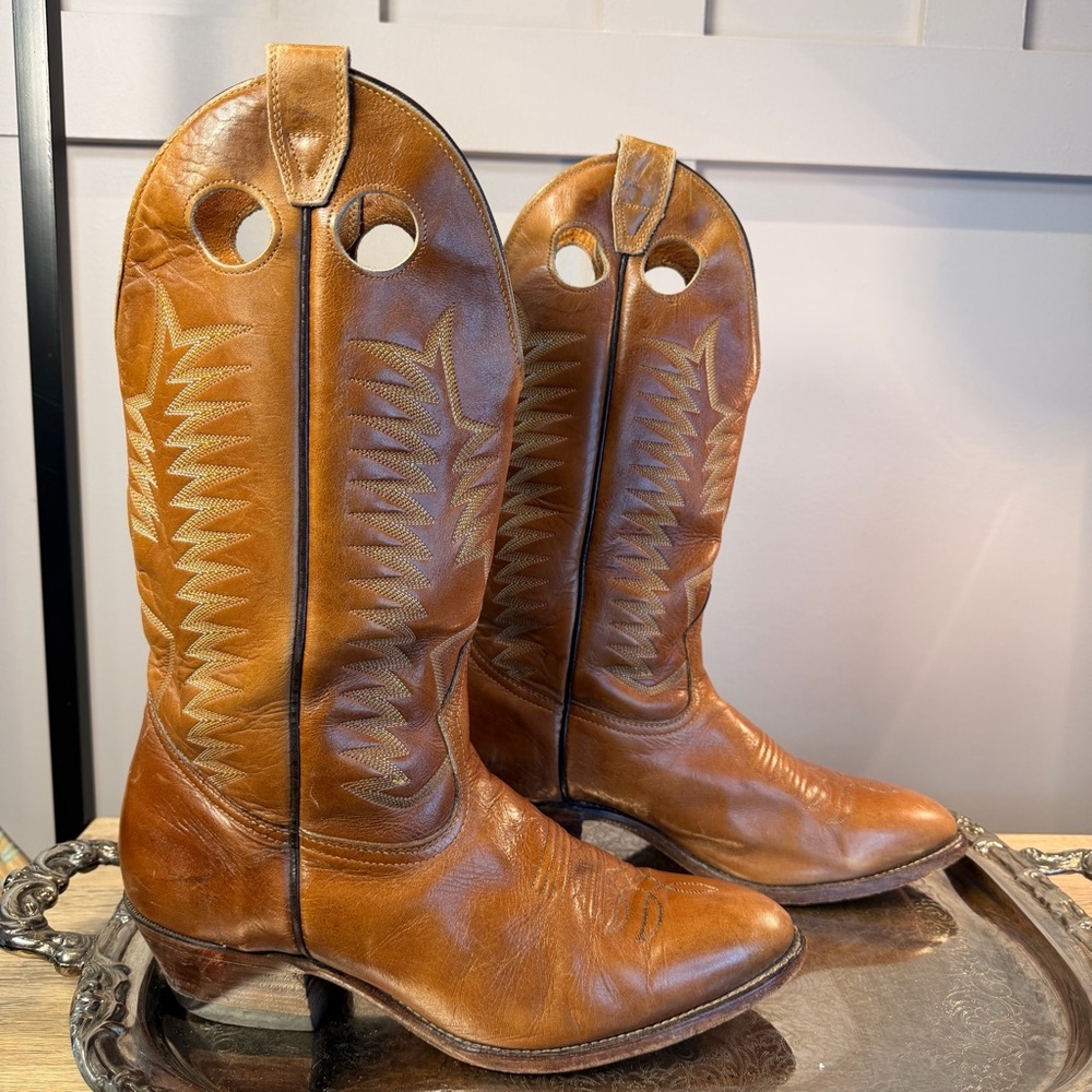 Vintage Western Boots Men 9 Brown Bullhide Leather White Label Cowboy